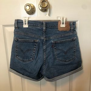 Levi’s high wasted denim shorts